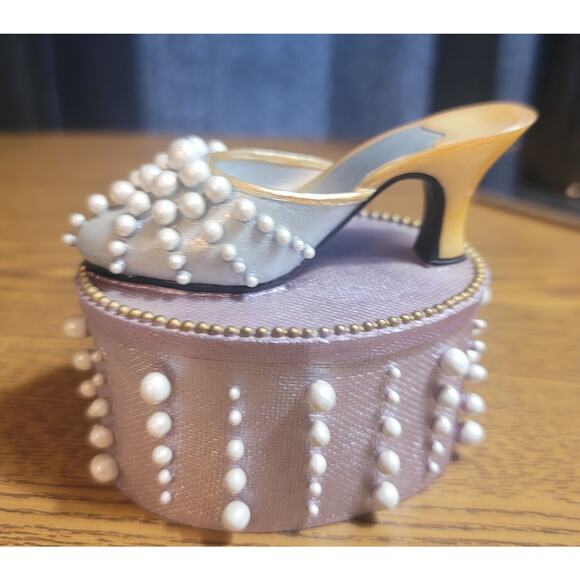 Vtg Bombay Shoe Trinket Box - Picture 2 of 7